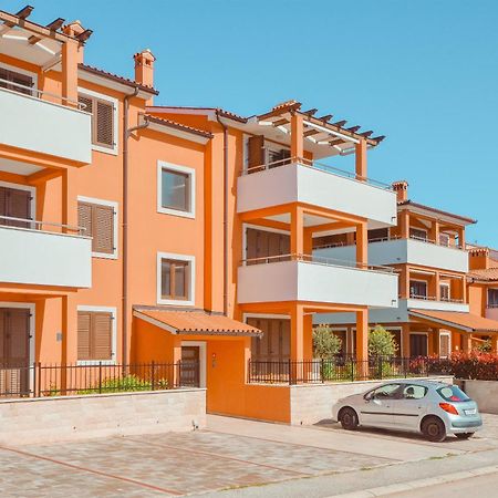 Apartment Dertil Premantura Dış mekan fotoğraf